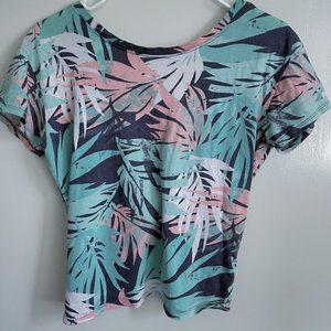 Hawaiian tie back shirt